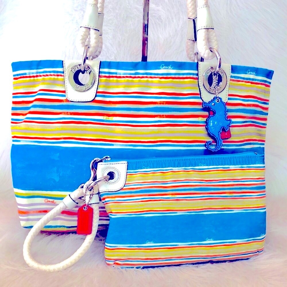 🎉SaLe COACH 2 pc Multi Stripe E/W Beach ToTe